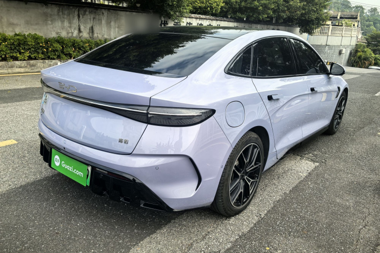 BYD Seal 2024 immagine di auto #6