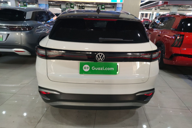 Volkswagen ID.4 X 2024 #6 Volkswagen ID.4 X 2024 car image #6