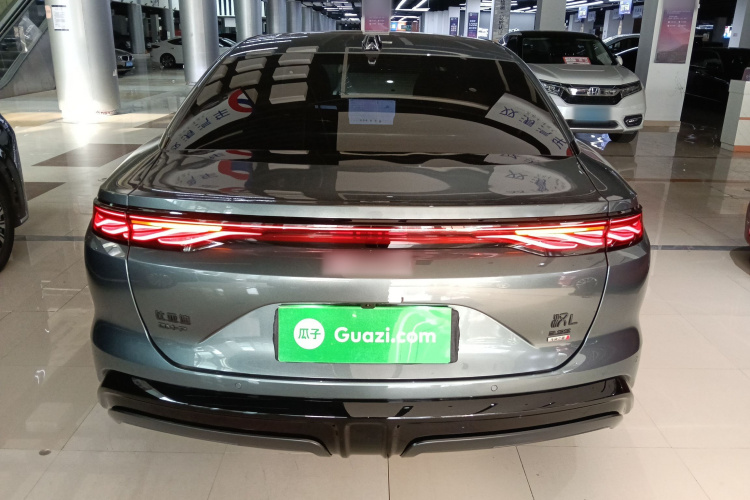 BYD HanL 2025 car image #6