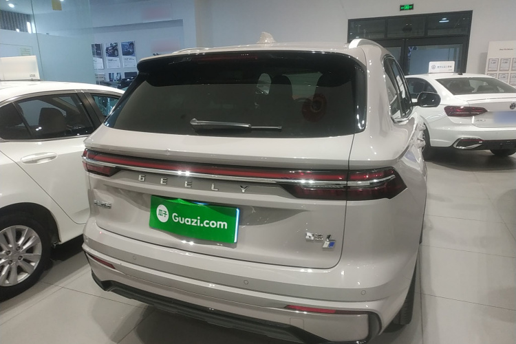 GEELY 2023 car image #6