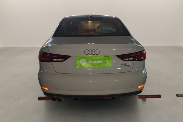 Audi A3 2018 car image #6