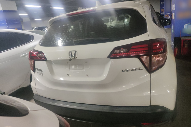 Honda VEZEL 2018 car image #6