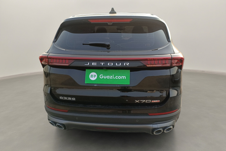 X70 PLUS 2025 #6 X70 PLUS 2025 car image #6