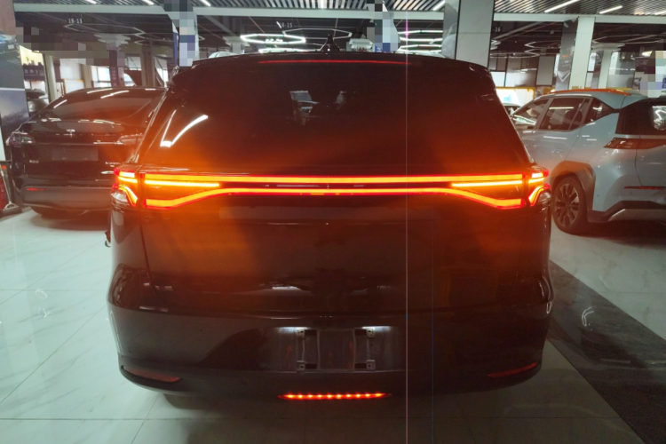 BYD Tang New Energy 2018 car image #6