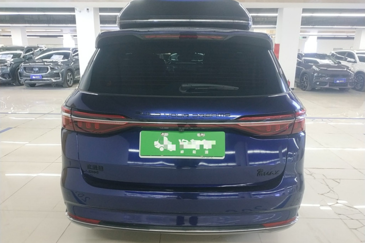 BYD Song MAX New Energy 2023 #6 BYD Song MAX New Energy 2023 car image #6