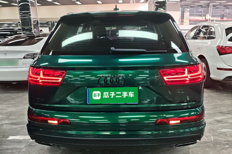 Audi Q7 2016 car image #6