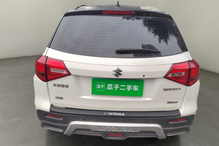Suzuki Vitara 2017 car image #6