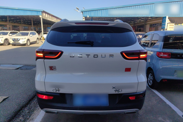 X70M 2022 car image #6