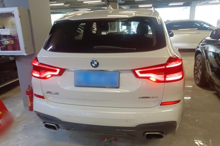 BMW X3 2018 car image #6