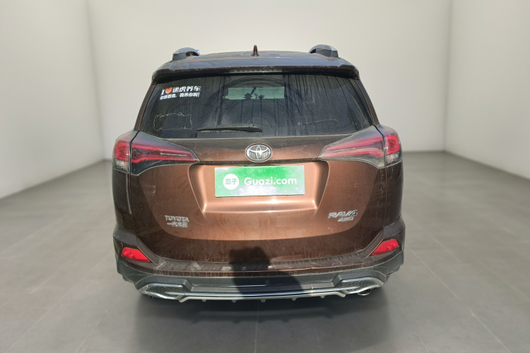 RAV4 2016 car image #6