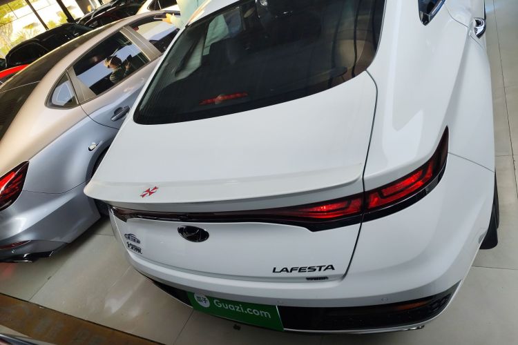 Hyundai Lafesta 2021 car image #6