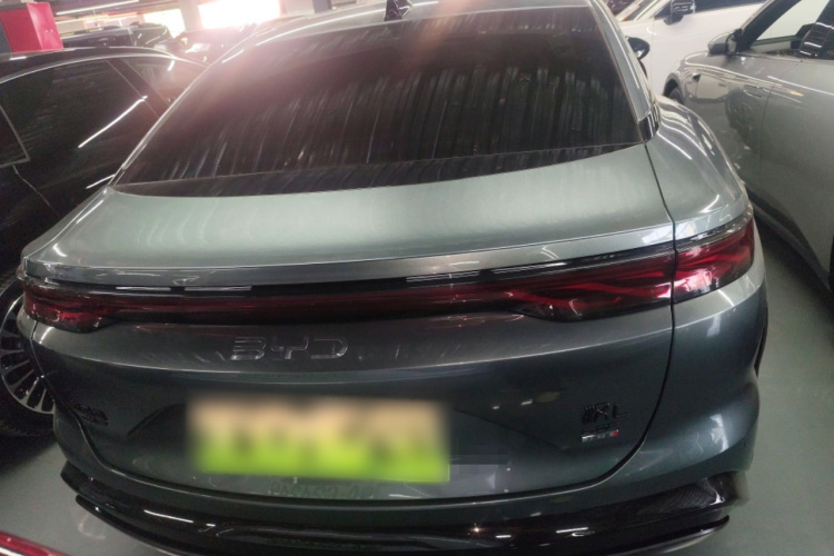 BYD HanL 2025 car image #6