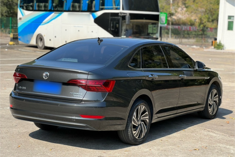 Volkswagen Sagitar 2021 #6 Volkswagen Sagitar 2021 immagine di auto #6