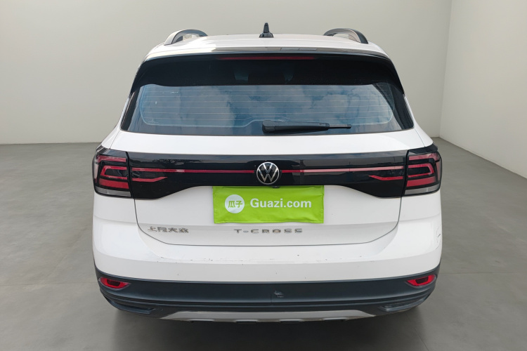 Volkswagen T-Cross 2022 car image #6