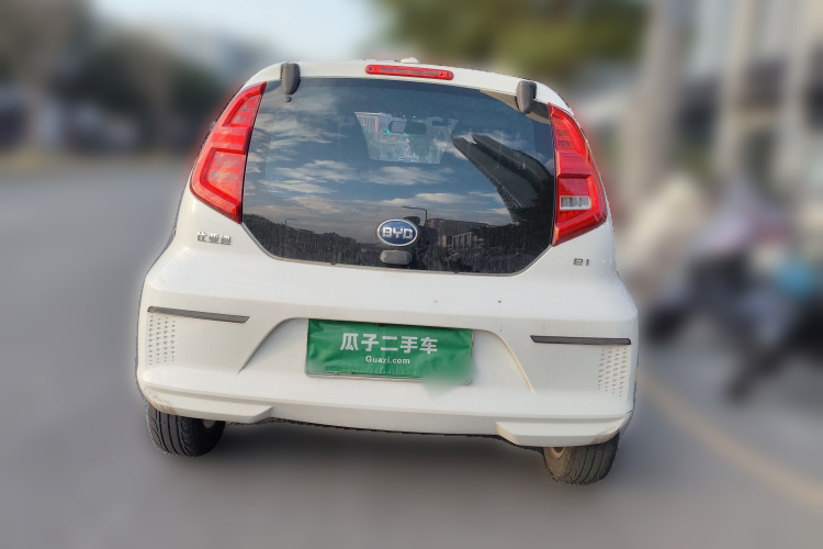 BYD e1 2019 #6 BYD e1 2019 car image #6