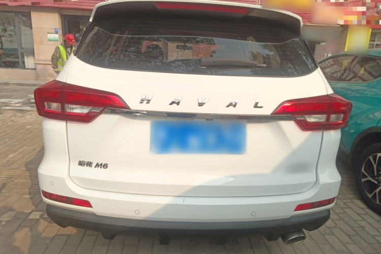 Haval M6 2018 #6 Haval M6 2018 car image #6