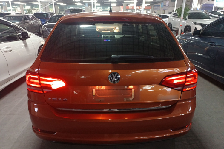 Santana 2016 #6 Santana 2016 car image #6