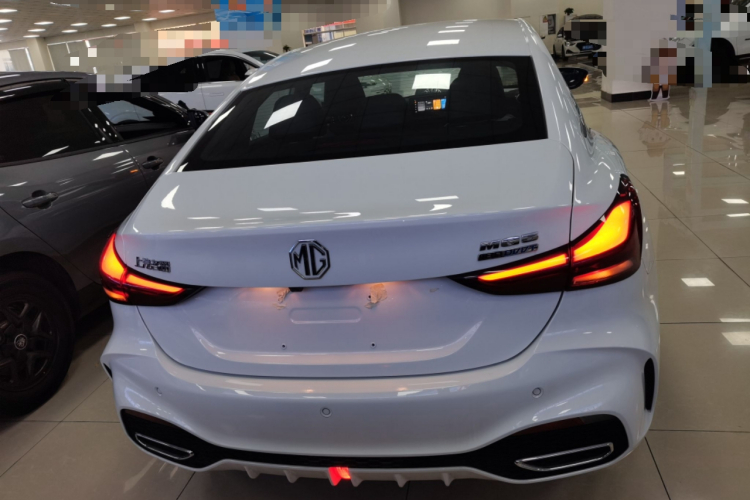 MG 5 2025 car image #6