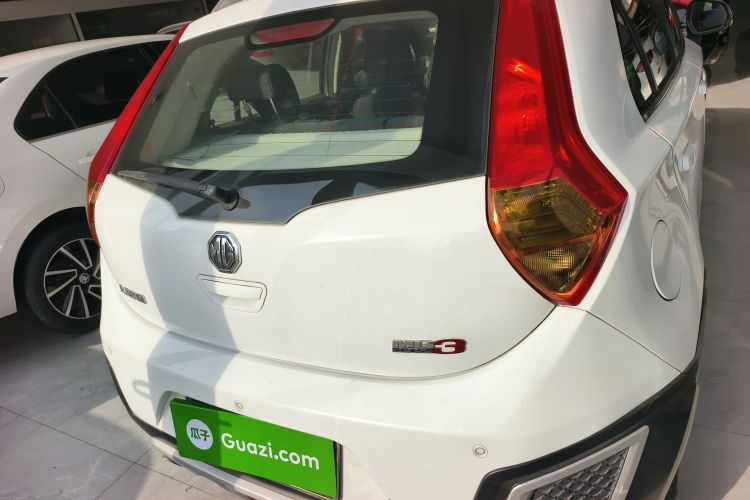 MG 3 2017 car image #6