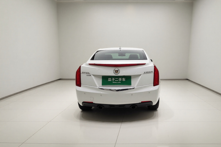 2015 car image #6