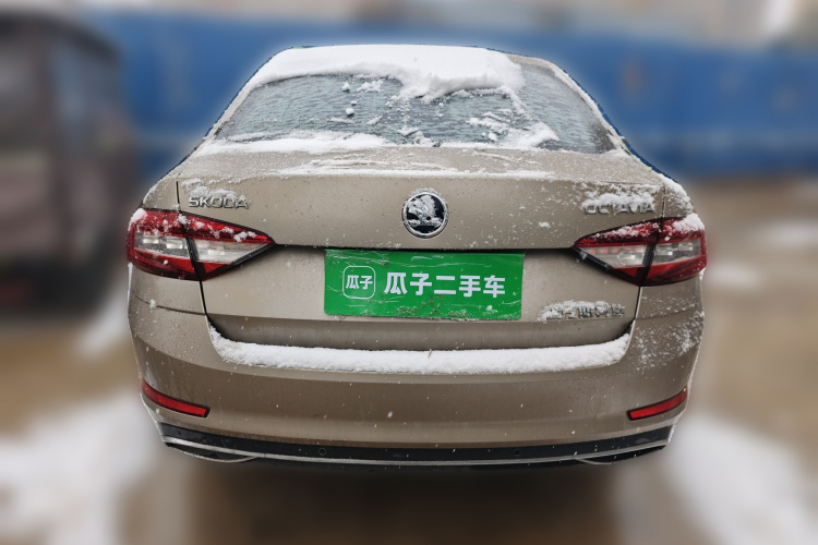 Skoda Octavia 2018 car image #6
