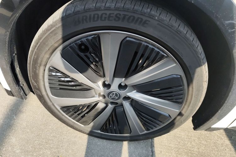 Toyota bZ5 2025 car image #6