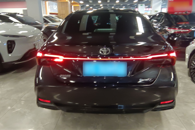 Toyota Avalon 2025 car image #6
