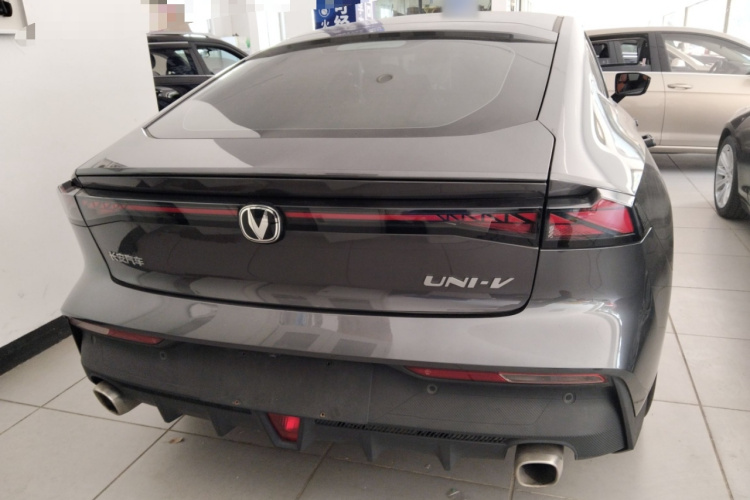 Changan UNI-V 2023 #6 Changan UNI-V 2023 car image #6