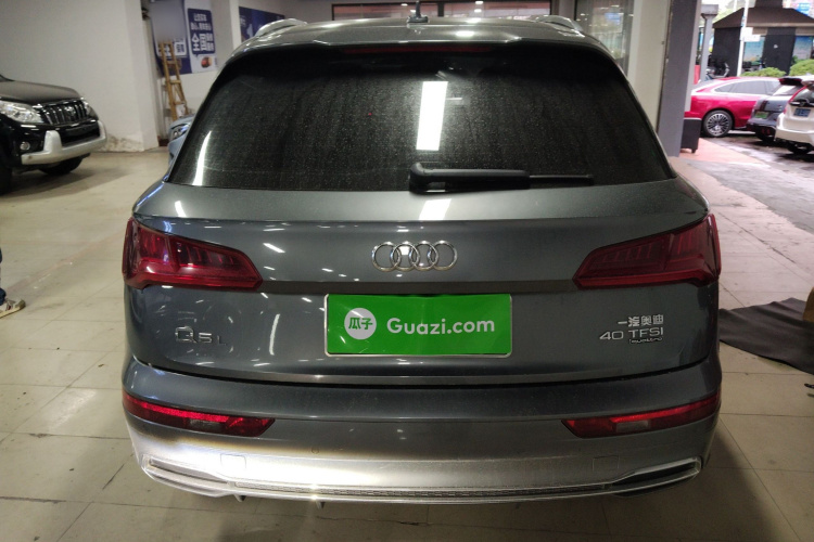 Audi Q5L 2020 car image #6