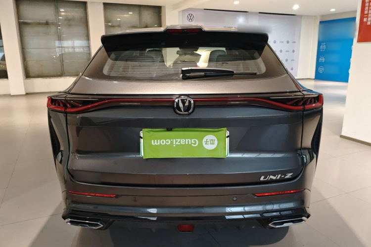 Changan UNI-Z PHEV 2024 #6 Changan UNI-Z PHEV 2024 car image #6