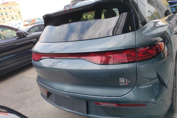 BYD Tang L 2025 #6 BYD Tang L 2025 car image #6