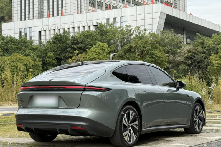 NIO ET5 2023 #6 NIO ET5 2023 car image #6