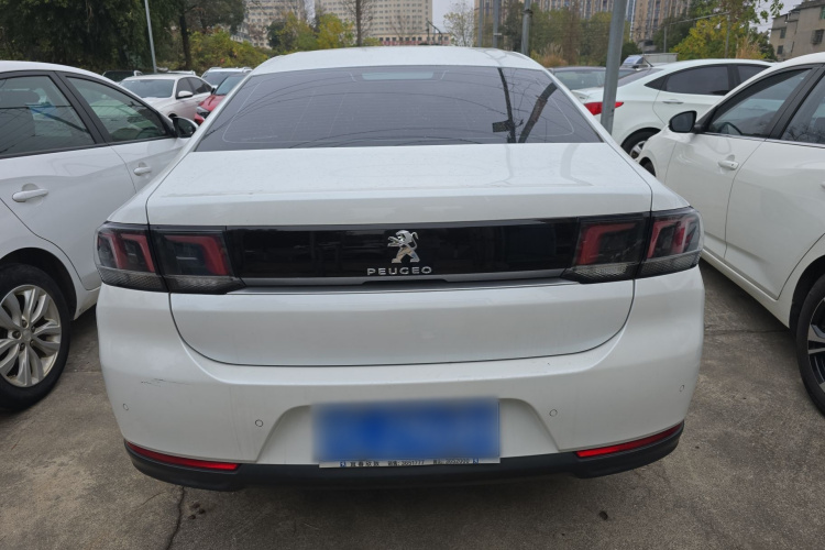 Peugeot 308 2019 car image #6