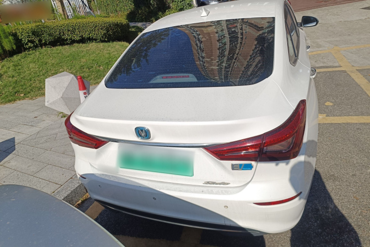 Changan Eado EV 2019 image de voiture #6