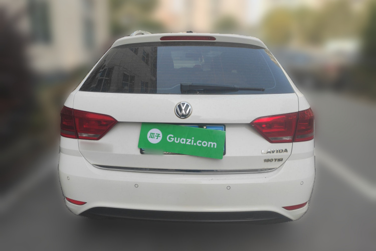 Volkswagen Gran Lavida 2017 immagine di auto #6