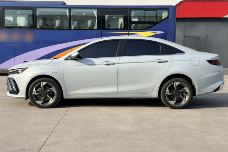 GEELY Emgrand L HiP 2022 #6 GEELY Emgrand L HiP 2022 car image #6