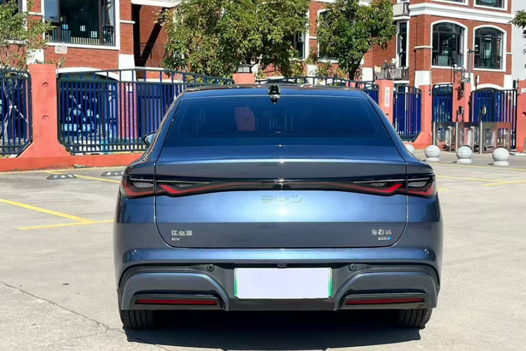 BYD Seal 06 New Energy 2025 car image #6