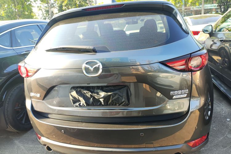 Mazda CX-5 2019 car image #6