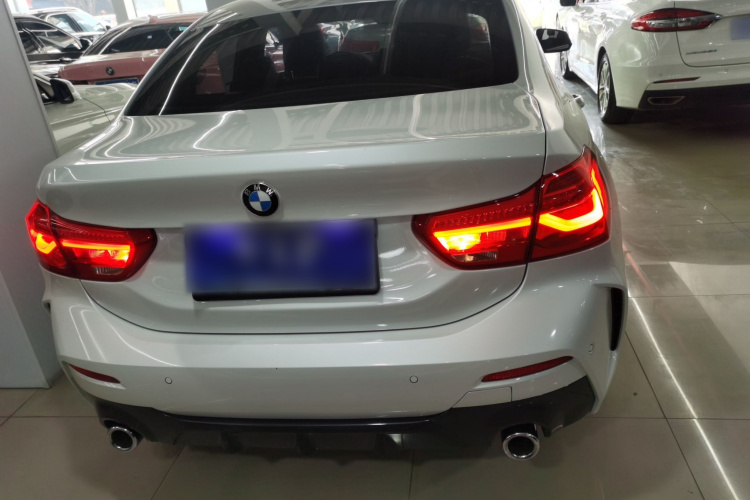 BMW 1 Series 2021 car image #6