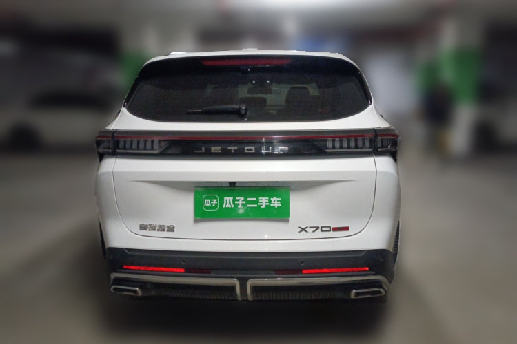 X70 PLUS 2024 car image #6