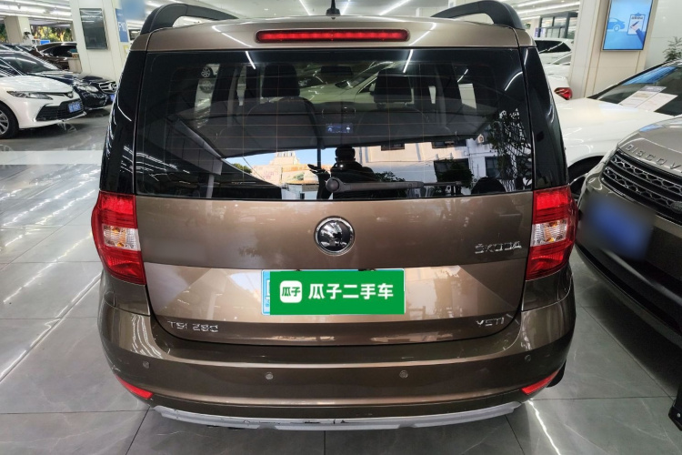 Skoda Yeti 2016 car image #6