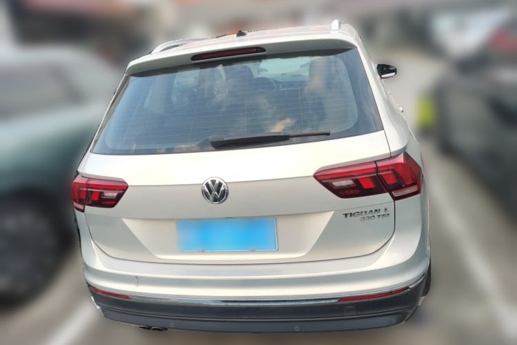 Volkswagen Tiguan L 2018 #6 Volkswagen Tiguan L 2018 car image #6