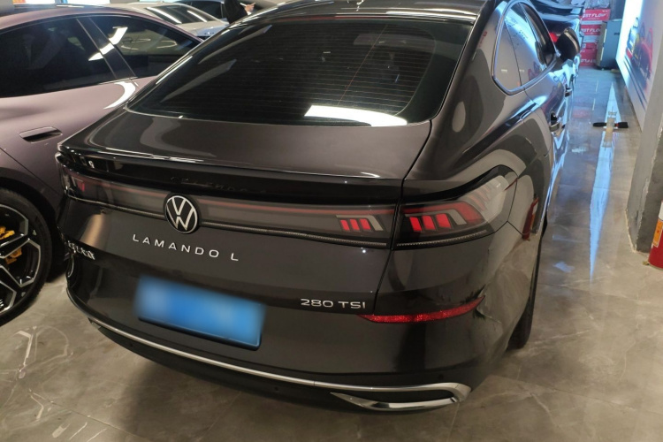 Volkswagen Lamando 2024 immagine di auto #6