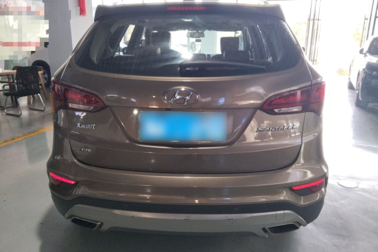 Hyundai Santa Fe 2016 car image #6