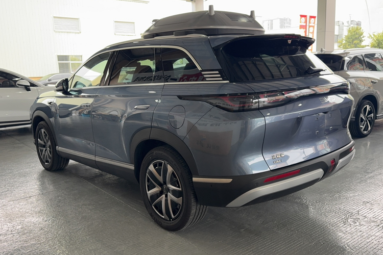 BYD Sea Lion 07 DM-i 2025 car image #6