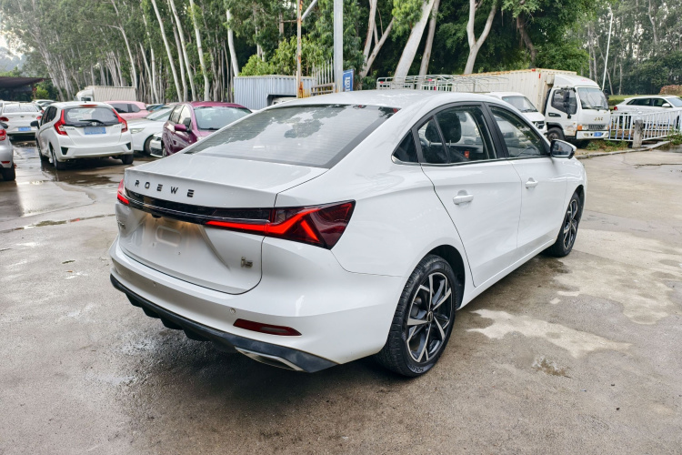 Roewe i5 2023 car image #6