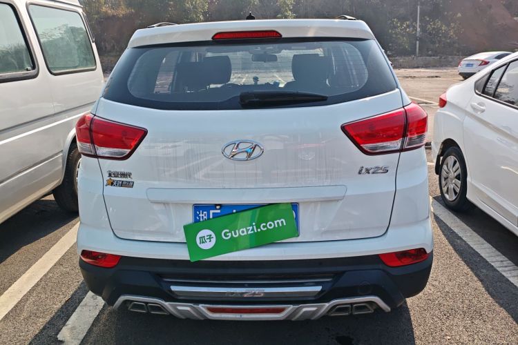 Hyundai ix25 2019 #6 Hyundai ix25 2019 car image #6