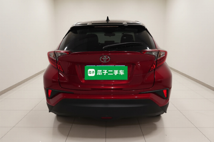 Toyota C-HR 2019 #6 Toyota C-HR 2019 car image #6