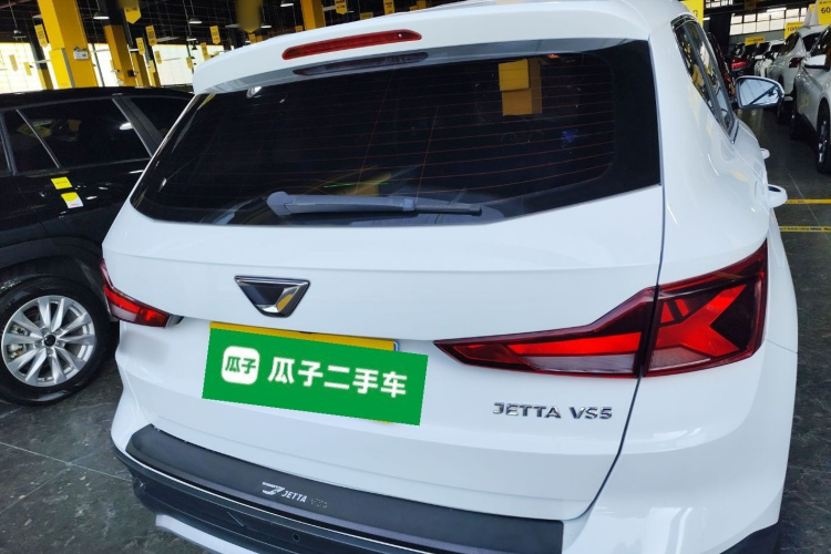 VS5 2019 car image #6
