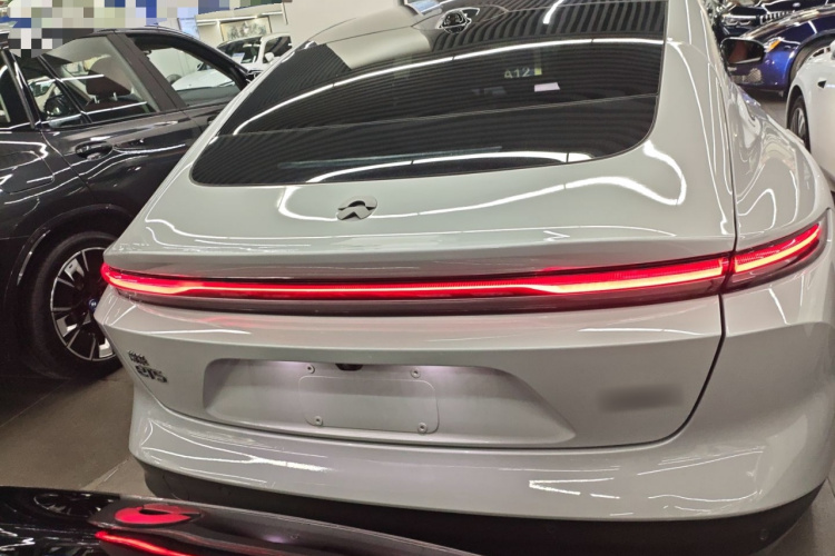 NIO ET5 2022 car image #6